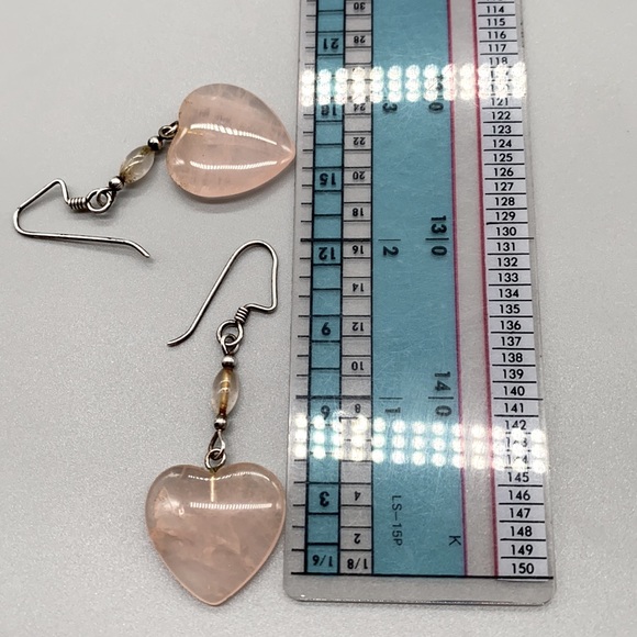 Vintage sterling silver earrings in pink rose quartz 2 inches in length 🌸 - Picture 3 of 4